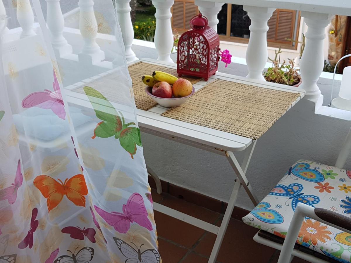 La Calma Guest House - Sea View - Private Spaces 100M Beach Канделария Экстерьер фото